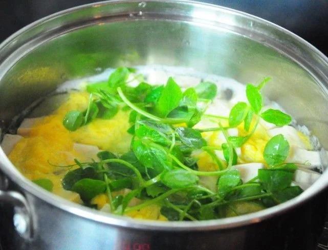 1649388353631841.jpg t0146a45d791ddf3e54.webp.jpg